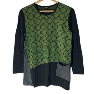 Y5- green black green sweater G&C small sm s